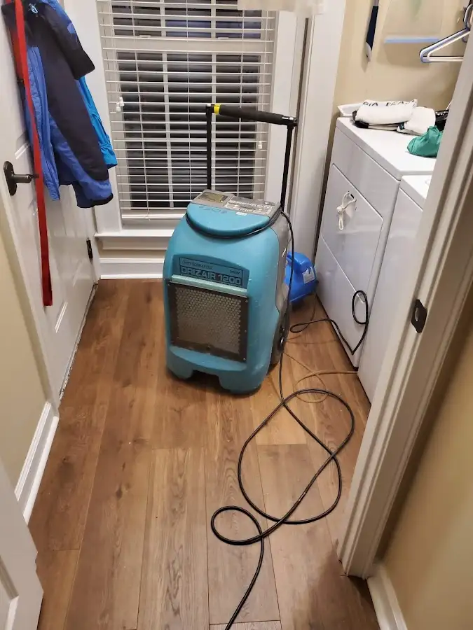 Commercial dehumidifier deployed for Crawl Space Restoration in Huntington
